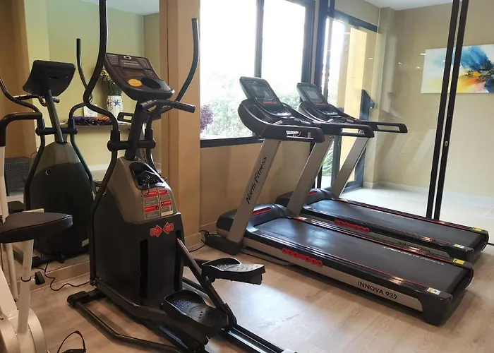 Hotel S Hotel, Navamin 4*