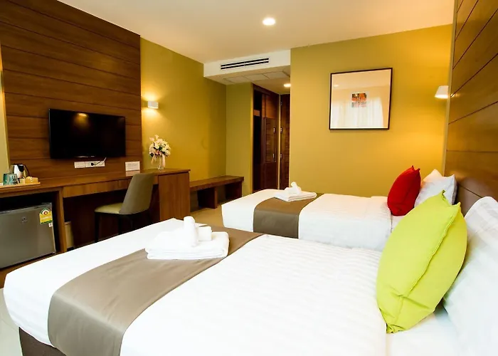 S Hotel, Navamin Hotel 4*