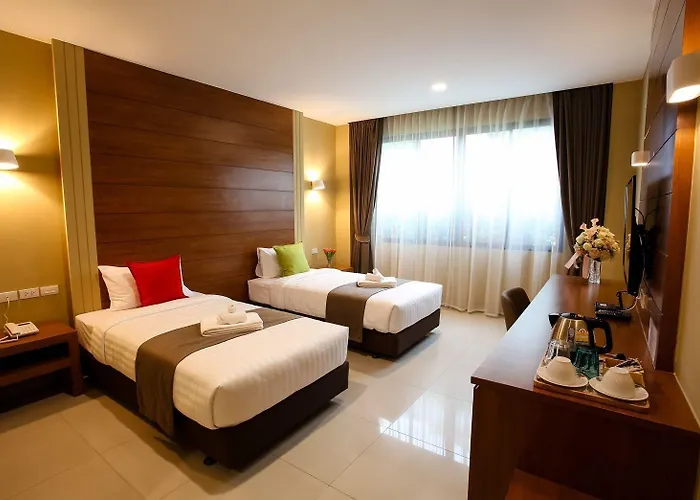 S Hotel, Navamin 4*