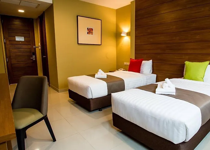 S Hotel, Navamin