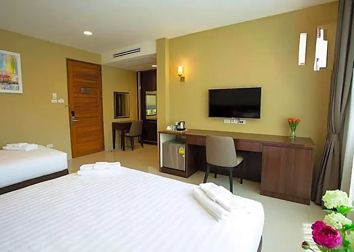 Hotel S Hotel, Navamin 4*